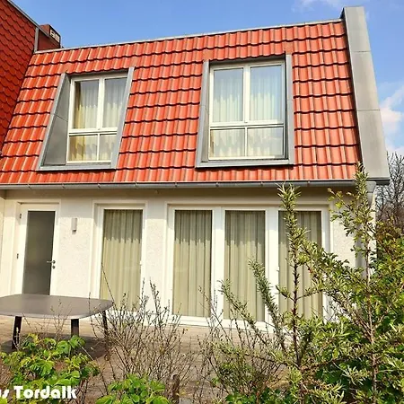 Kapitaenshaus Tordalk Mit 3 Schlafzimmern Prázdninový dům Norderney