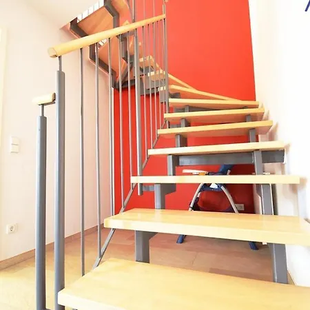 Kapitaenshaus Tordalk Mit 3 Schlafzimmern Holiday home Norderney