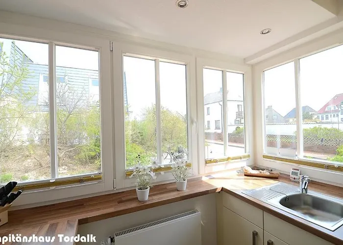 Kapitaenshaus Tordalk Mit 3 Schlafzimmern * Norderney