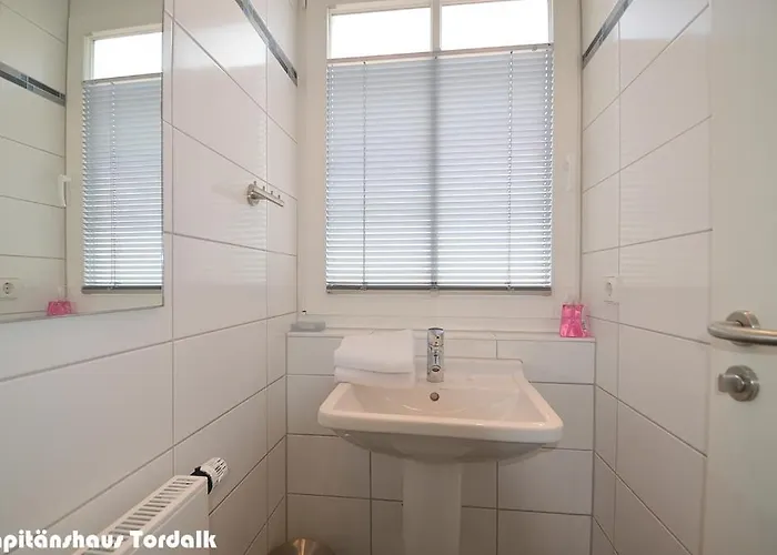 Kapitaenshaus Tordalk Mit 3 Schlafzimmern Holiday home